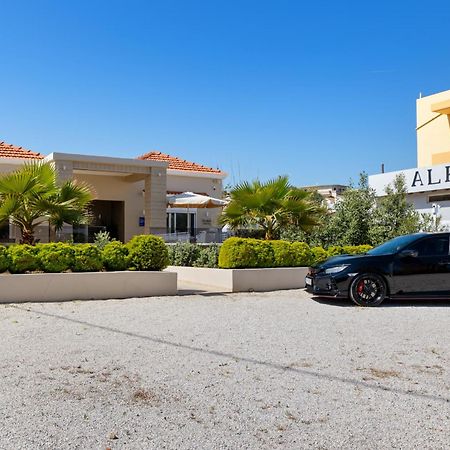Stalós Luxury Villa Eva-Mari With Jacuzzi, 50M From The Beach מראה חיצוני תמונה