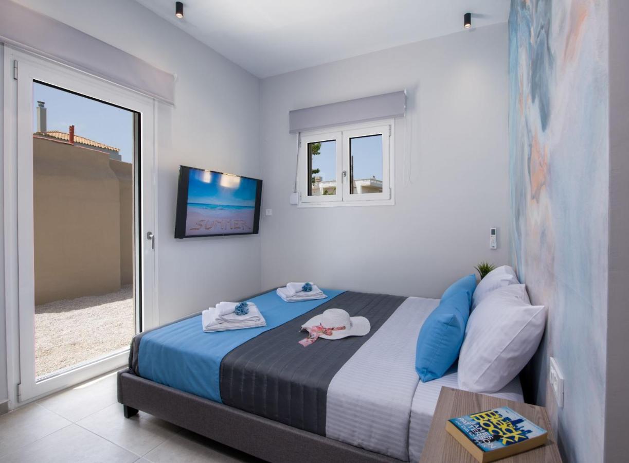 Stalós Luxury Villa Eva-Mari With Jacuzzi, 50M From The Beach מראה חיצוני תמונה