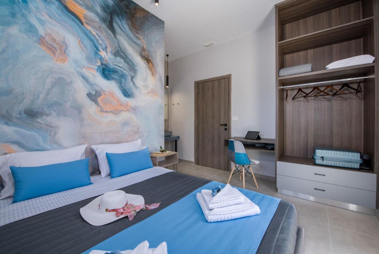 Stalós Luxury Villa Eva-Mari With Jacuzzi, 50M From The Beach מראה חיצוני תמונה