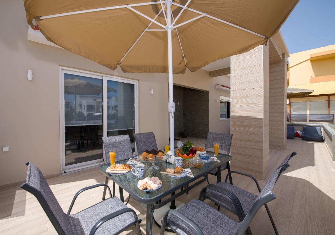 Stalós Luxury Villa Eva-Mari With Jacuzzi, 50M From The Beach מראה חיצוני תמונה