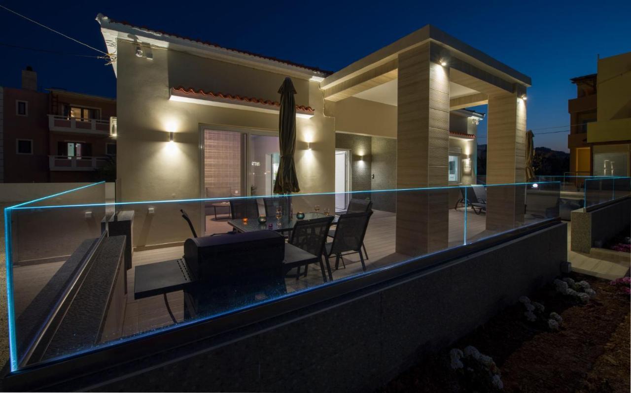 Stalós Luxury Villa Eva-Mari With Jacuzzi, 50M From The Beach מראה חיצוני תמונה